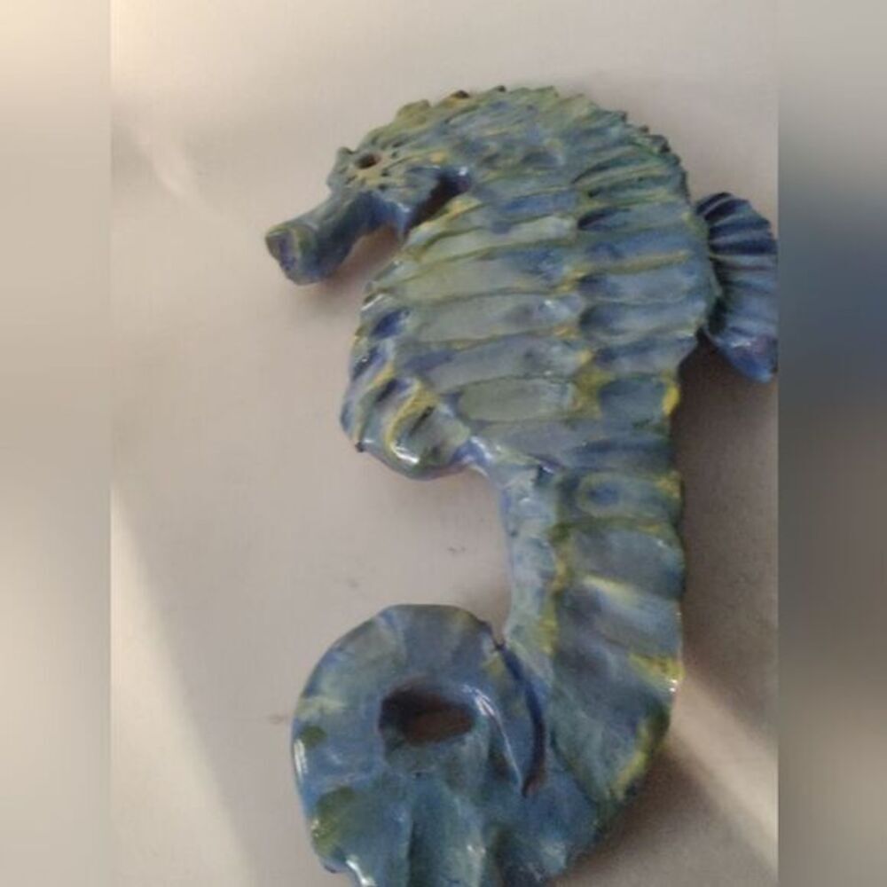 Art ceramic‎ clay handpainted seahorse trivet/wall hanging